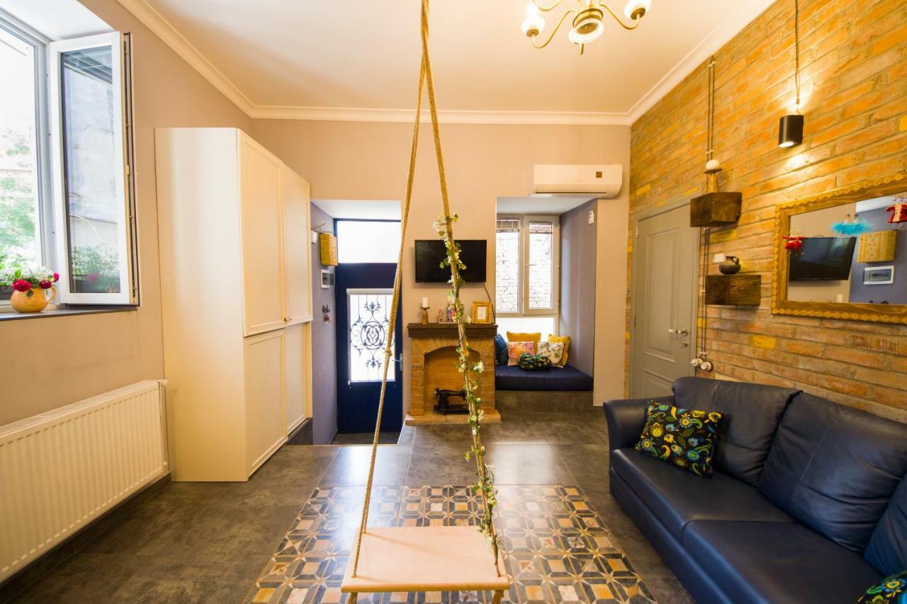 Sofia Apartment In Old Tbilisi Buitenkant foto